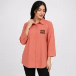 مانتو نخی زنانه طرح MIUMIU  یقه انگلیسی هلویی وارداتی