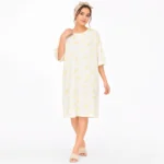 تیشرت زنانه لانگ قواره دار سفید وارداتی گل صورتی